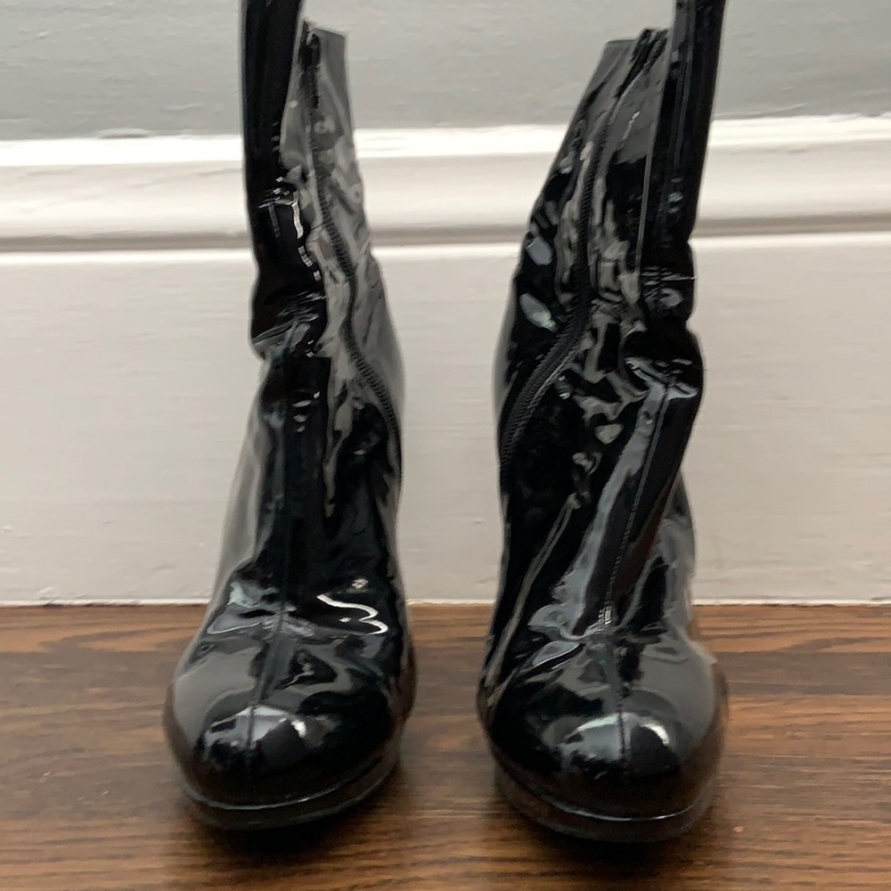 Stuart Weitzman Black Patent Leather Boots - Picture 3 of 14